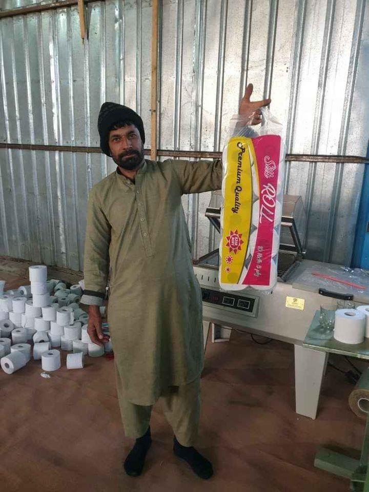 کاغذ-تشناب-Toilet-roll