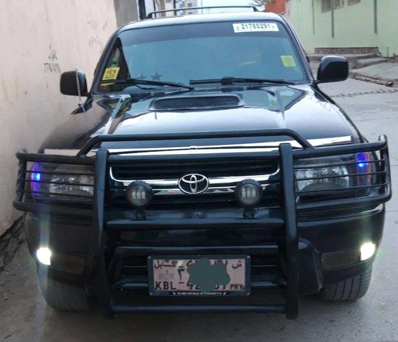 فروش عاجل تیوتا فرونر . 2000. 0793064196