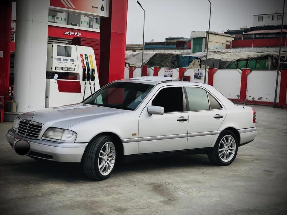 Mercedes-Benz-c220-full-option