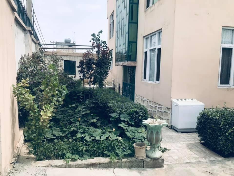 خانه-فروشی