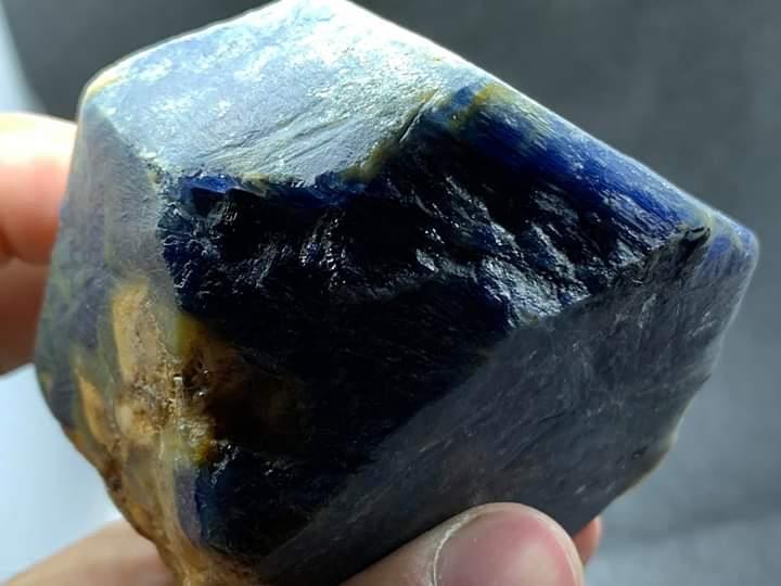 Blue-suppliers-from-afghanistan