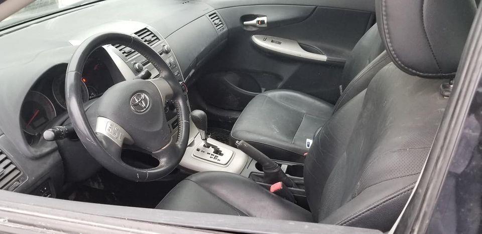 2010-Toyota-Corolla
