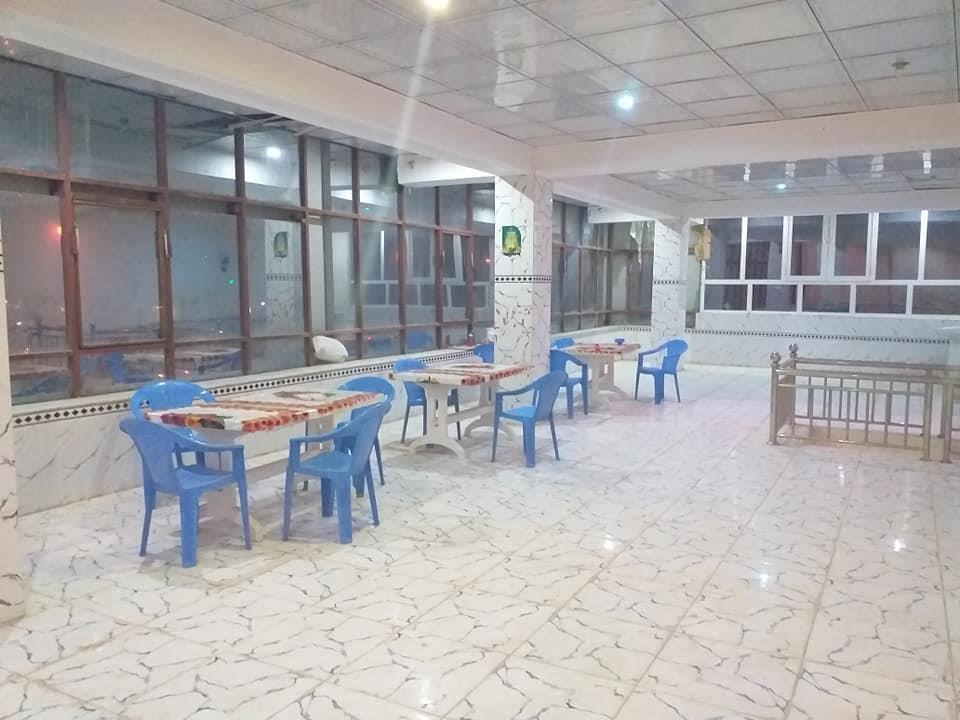 ریستورانت-او-کافی-شاف