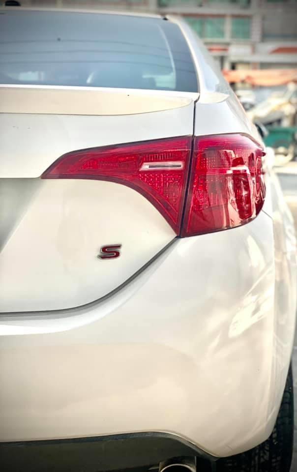 Toyota-corolla-2015-full-option