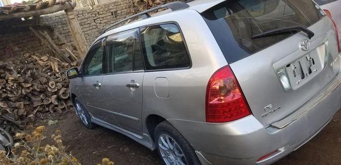 موټر فلډر ماډل 2005رنګ سلور ویش کاټ کورنی چلیدلی پورټین