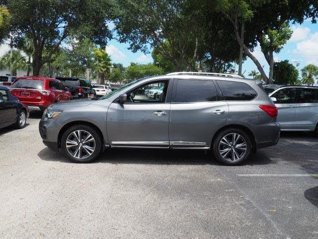 Urgent sales 2017 Nissan Pathfinder Platinum