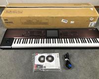 Korg Kronos 88,roland fantom 8,Yamaha Genos XXL Tyros 8 KeyB