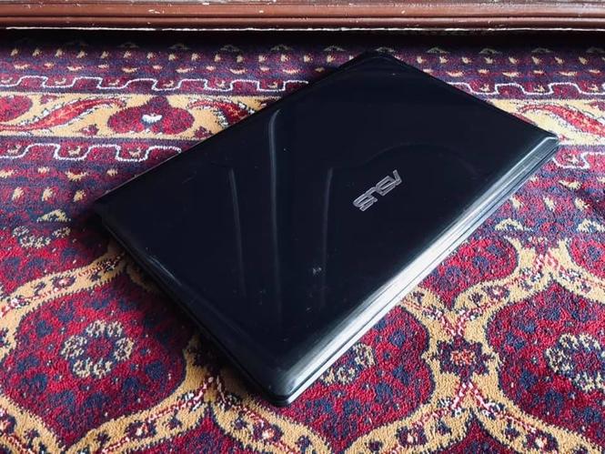 Laptop