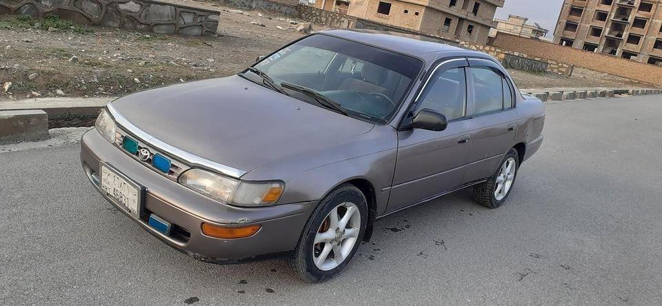 TOYOTA-COROLLA-1995