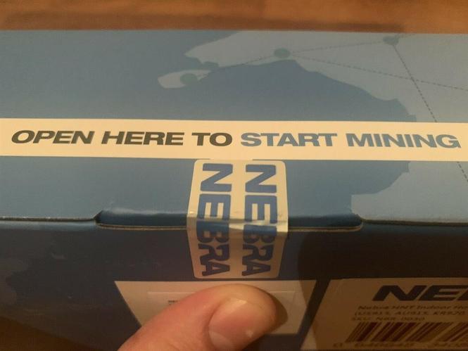 Nebra Helium Miner ($HNT) Indoor US/CAN 915Mhz In Hand Ready