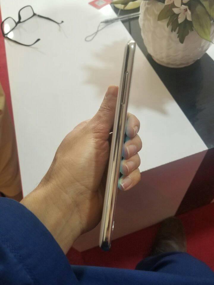G7ﮔﻭﺵﯽ-ﮔﻝﮑﺱﯽ