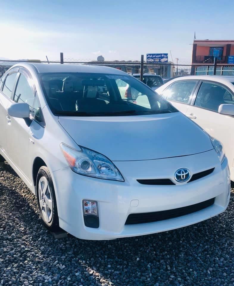 Hybrid-TOYOTA-PRIUS