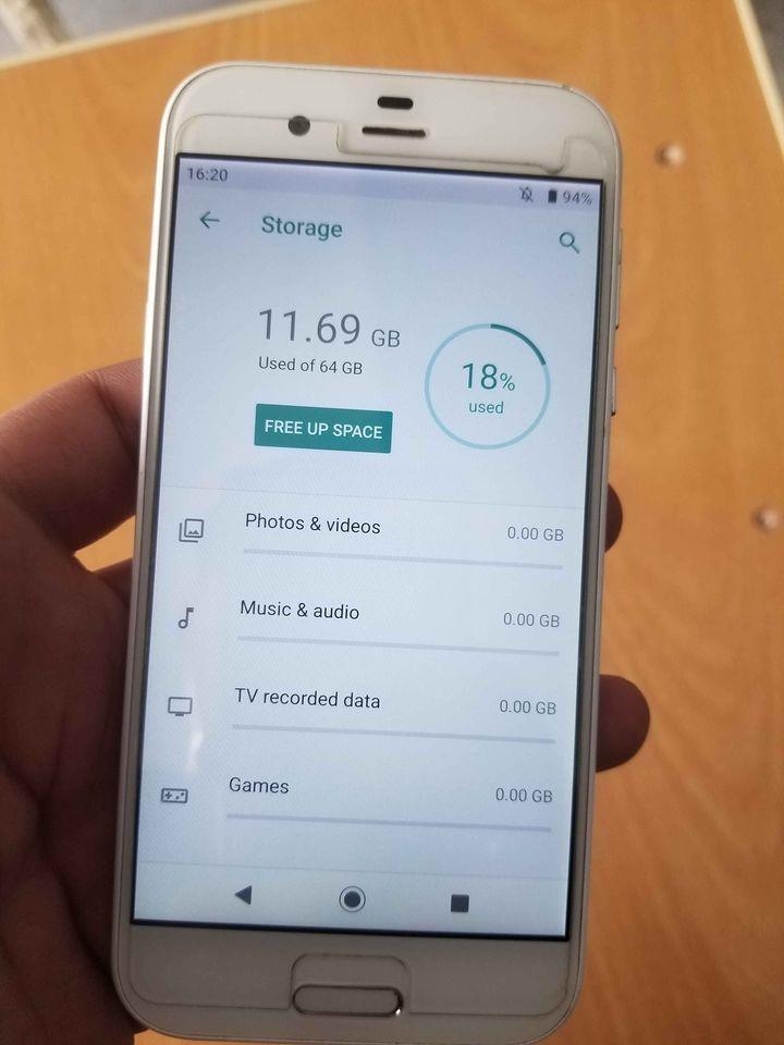 --AQUOS-تلفون--