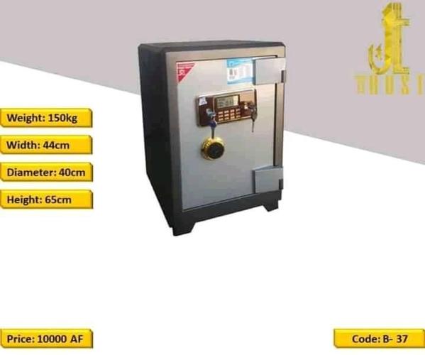 بهترین وباکیفیت ترین اجناس ترکی از فروشگاه ترست بطوری عمده