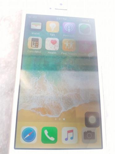 آیفون 5s اسکرین اش داغ داره اپل آدی داره صفحه اش باز است قیم