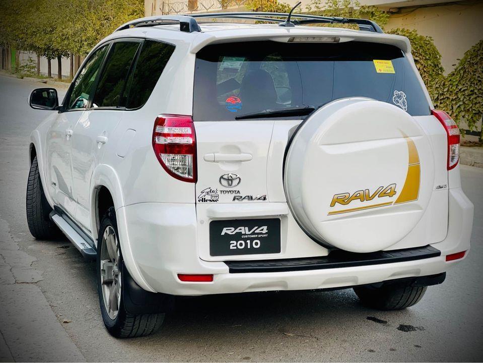 Toyota-Rav4-2009-Sport