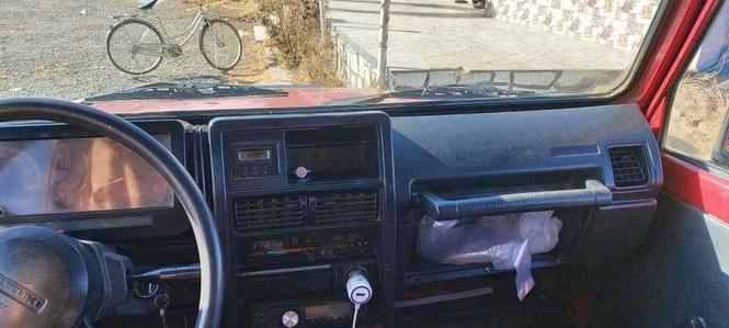 یو عراده..جیف جرمنی ماډل .. 1992 رنګ .. جیګری پلیټ ..کابل م