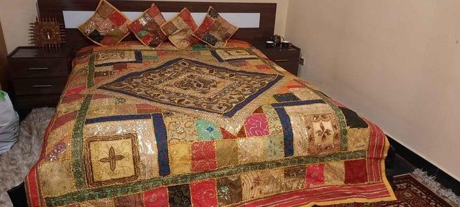 سر تختی هندی کار دست برای فروش