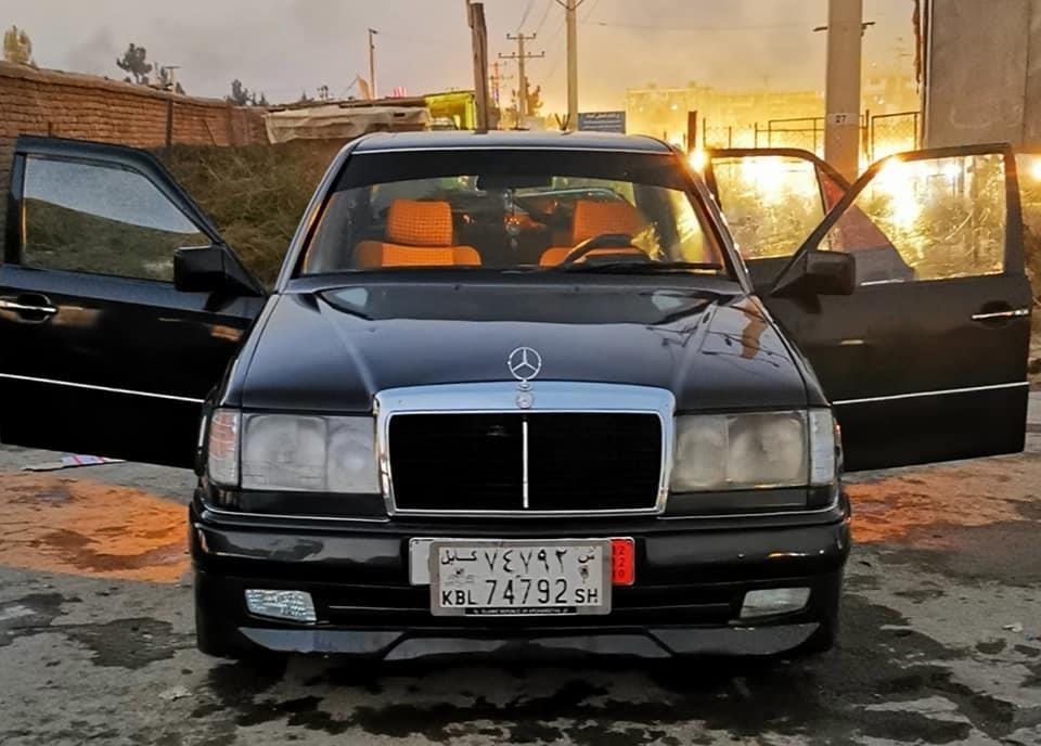 Mercedes-Benz-w124