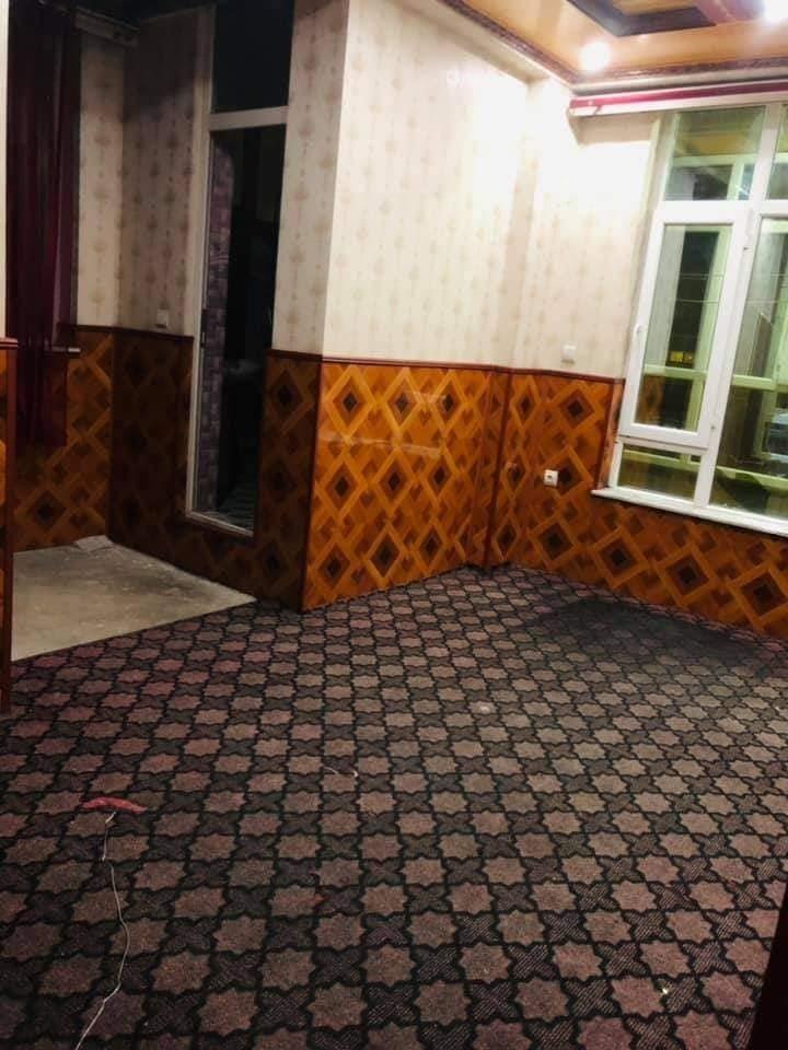 پارکیت-وپیزاره