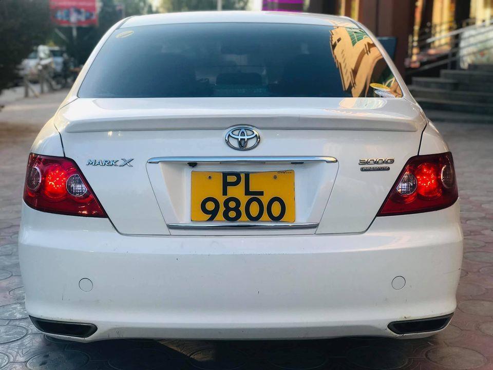 Toyota-Mark-X-3000-Premium