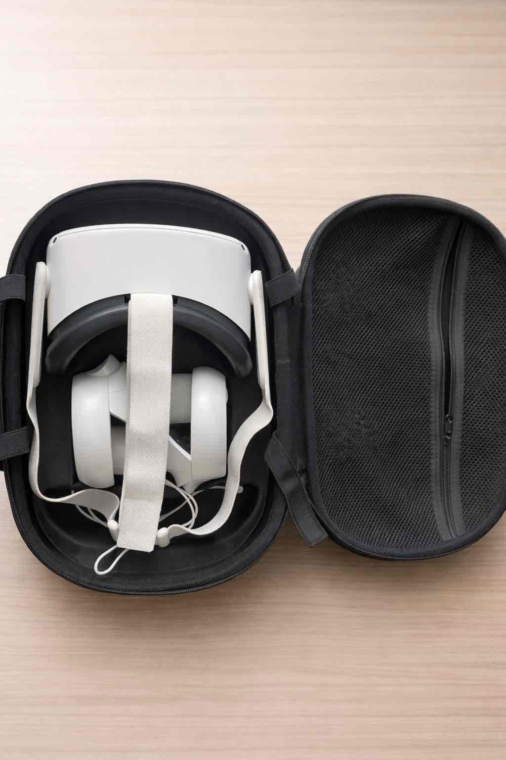 هدست-vr-میتا-کویست-۲