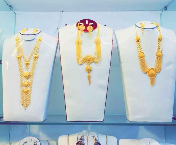 عروسی خبر هستن اما طلا ندارید ما طلا ساخت های ارزن مثلا