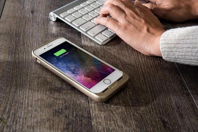 پوش های پاور بانک دار اصلی برای آیفون با قیمت مناسب را حالا