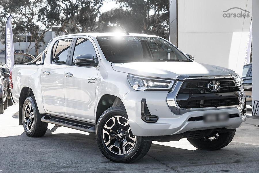 2020-Toyota-Hilux-SR5-Auto-4x4-Double-Cab
