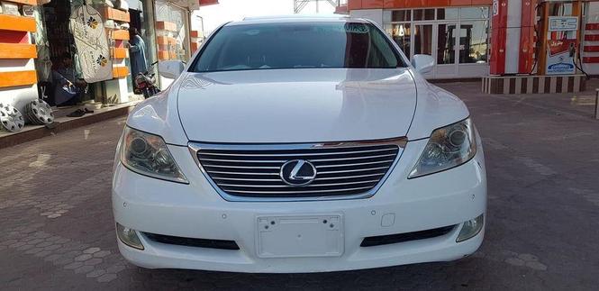 Lexus is460 non used car sunroop leader seat 12 a