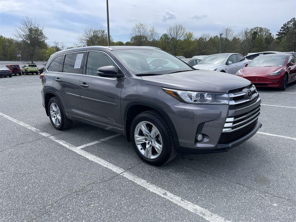 2018-Toyota-Highlander-Limited-AWD