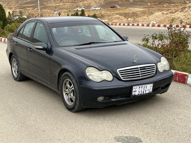 موتر فروشی بنز کمپریسور استیکر کاملأ جدید مودل ۲۰۰۴ استیکر