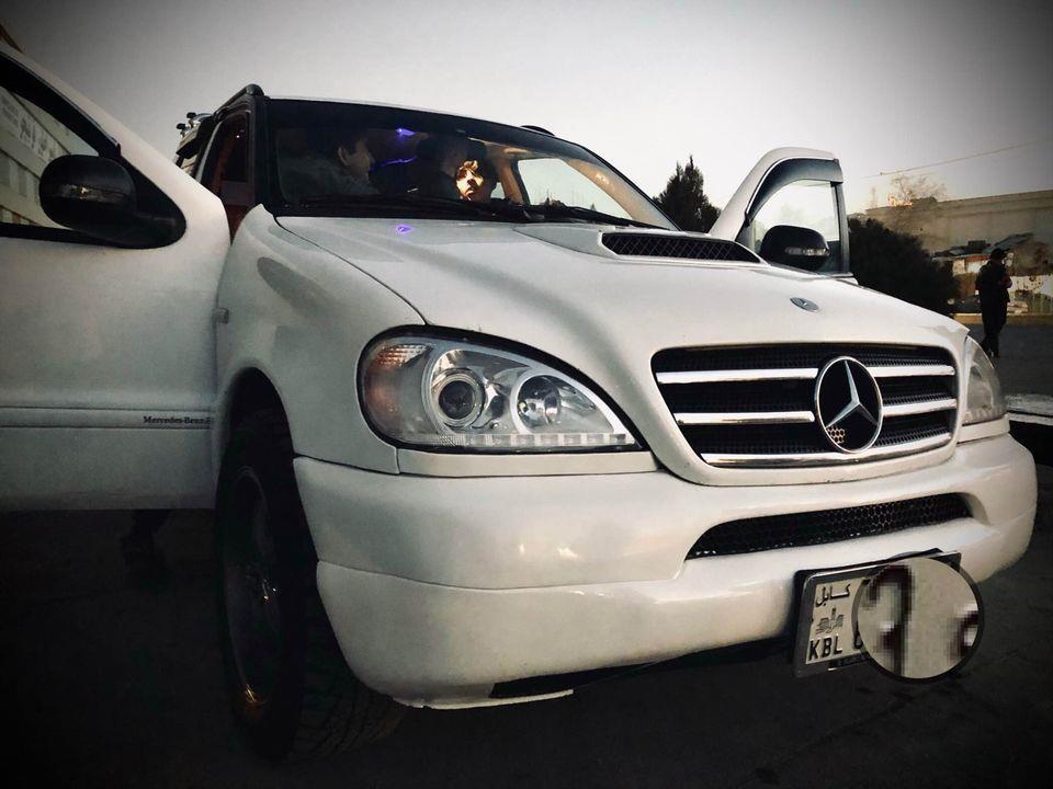 Mercedes-Benz-1999-ML