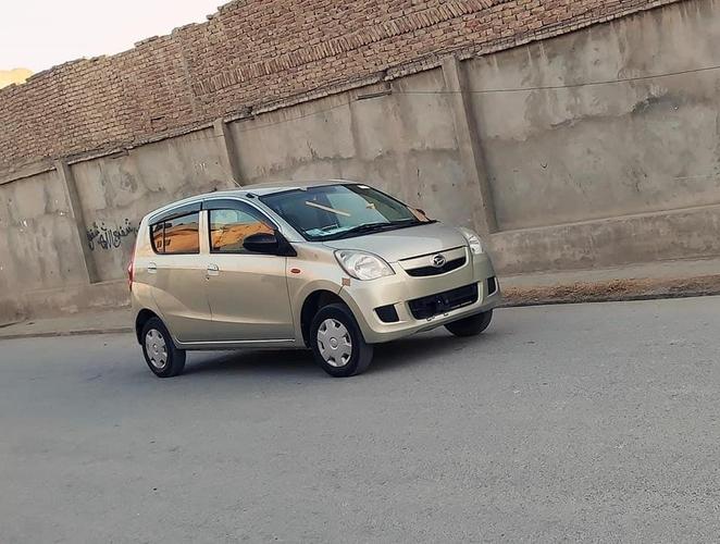 نواريده ميرا چت کات غټ ماشن طلايي رنګ2010مادل دولکى لرى دهرس