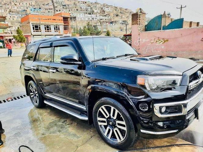 Toyota 4Runner 2011 Limited Edition 0785117278