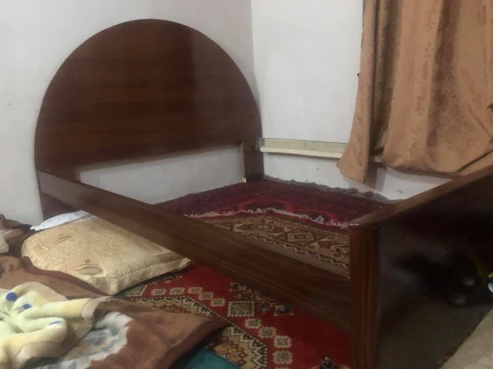 تخت-خواب-۲-نفری-۹۰۰۰-افغانی