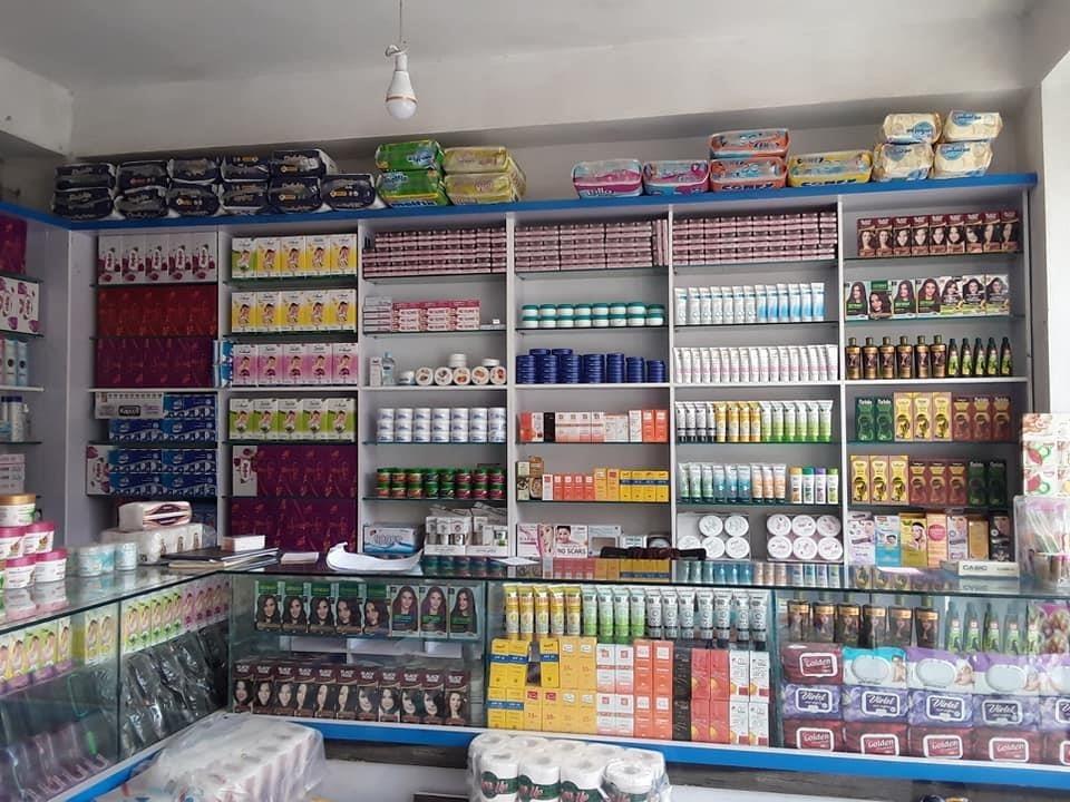 قفسچه-و-ویترین-دواخانه