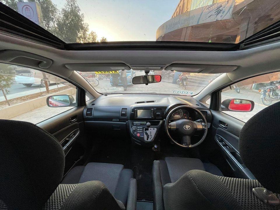Toyota-Wish