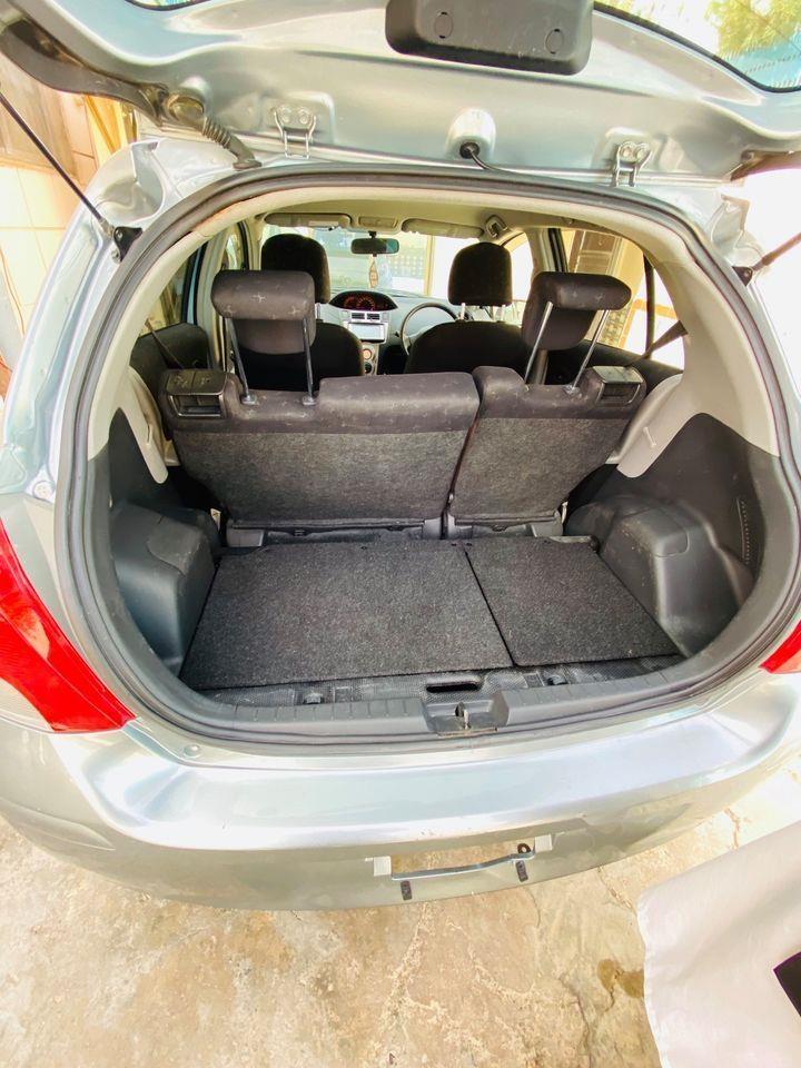 Vitz-2008-د-2010-په-شیف-کی