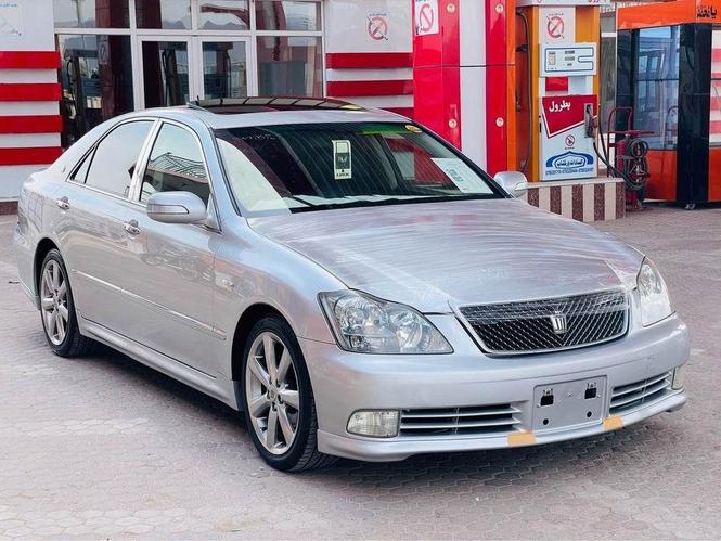 کرون اتلیټ 50th Anniversary ماډل 2005 بټن سټارټ لیدر سيټ 6 س