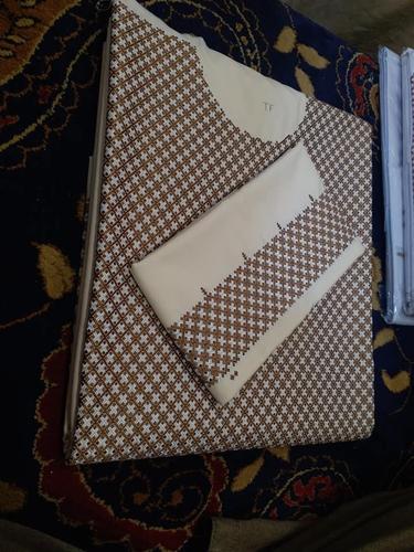 لاسی چارکونجه غاړه په کریم رنګ کی قیمت 12000 افغانی