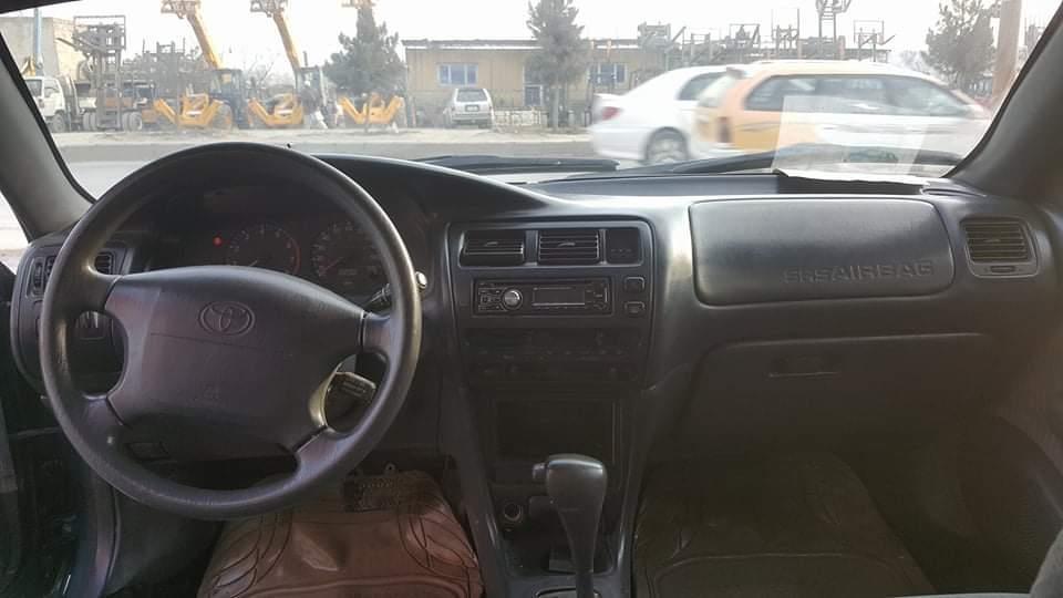 کرولای-1994کانادایی