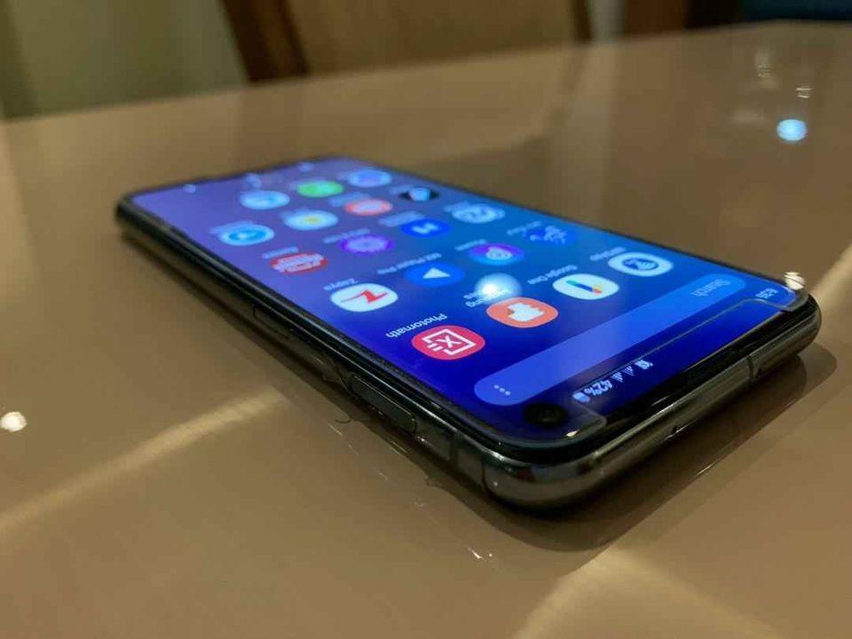 مبایل-فروشی-Samsung-Galaxy-S10