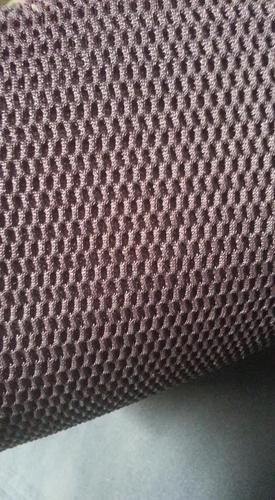 دسکيچر او کرميچ بوټ جوړونکی او کار خاني والا دی