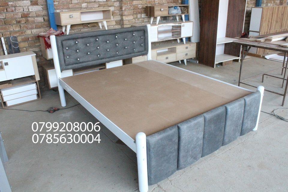 تخت-خواب-فلزی-160-در-200-سانتی