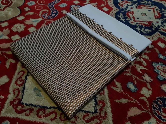 ښایسته رنکونه اوښایسته نخشی اواصلی ټوکران لاسی غاړی راغلی دی
