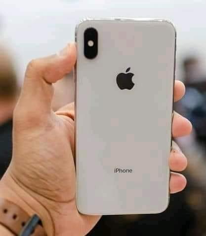 ضرورت به ایفون X