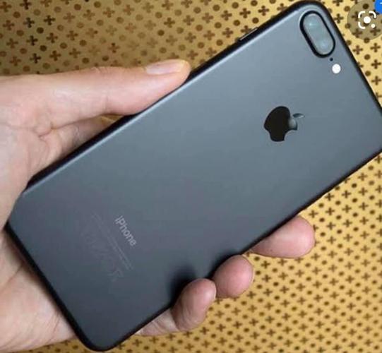 Frosh yak iphone 8 puls now jadid bedon andak dagh wa ya kha