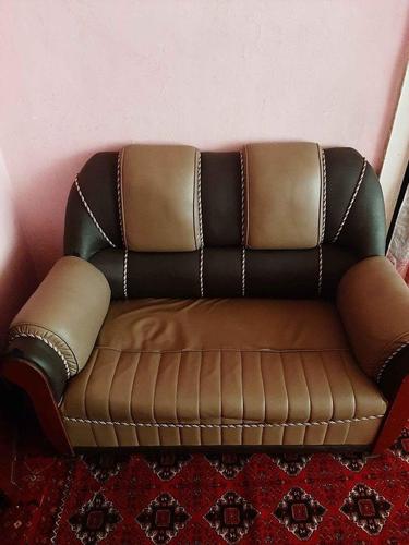 کوچ ۷ نفری قیمت ده هزار مسج و تماس 0790225342