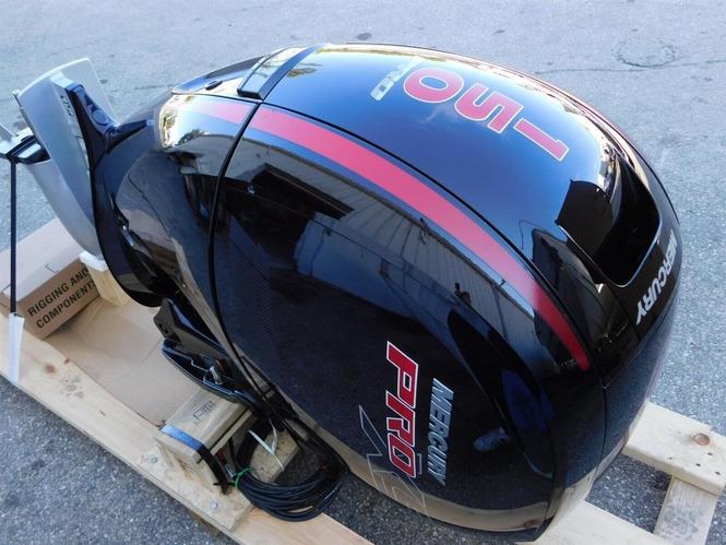 Outboard Engine 2023 Mercury Pro XS 150 HP 3.0L L4